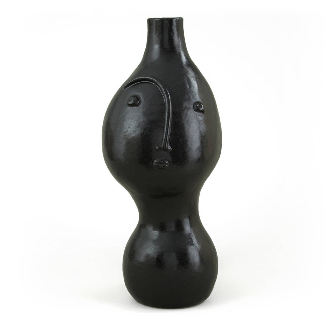Black Enameled Stoneware Lamp by Dalo, 2014. Unique piece.

Dimensions: H 46 cm - W 20 cm - D 31 cm

Dalo is a ceramic work­shop that reunites Paris ceramists Daniel and Loïc under a com­mon con­cept and know-how. Instantly rec­og­niz­able in