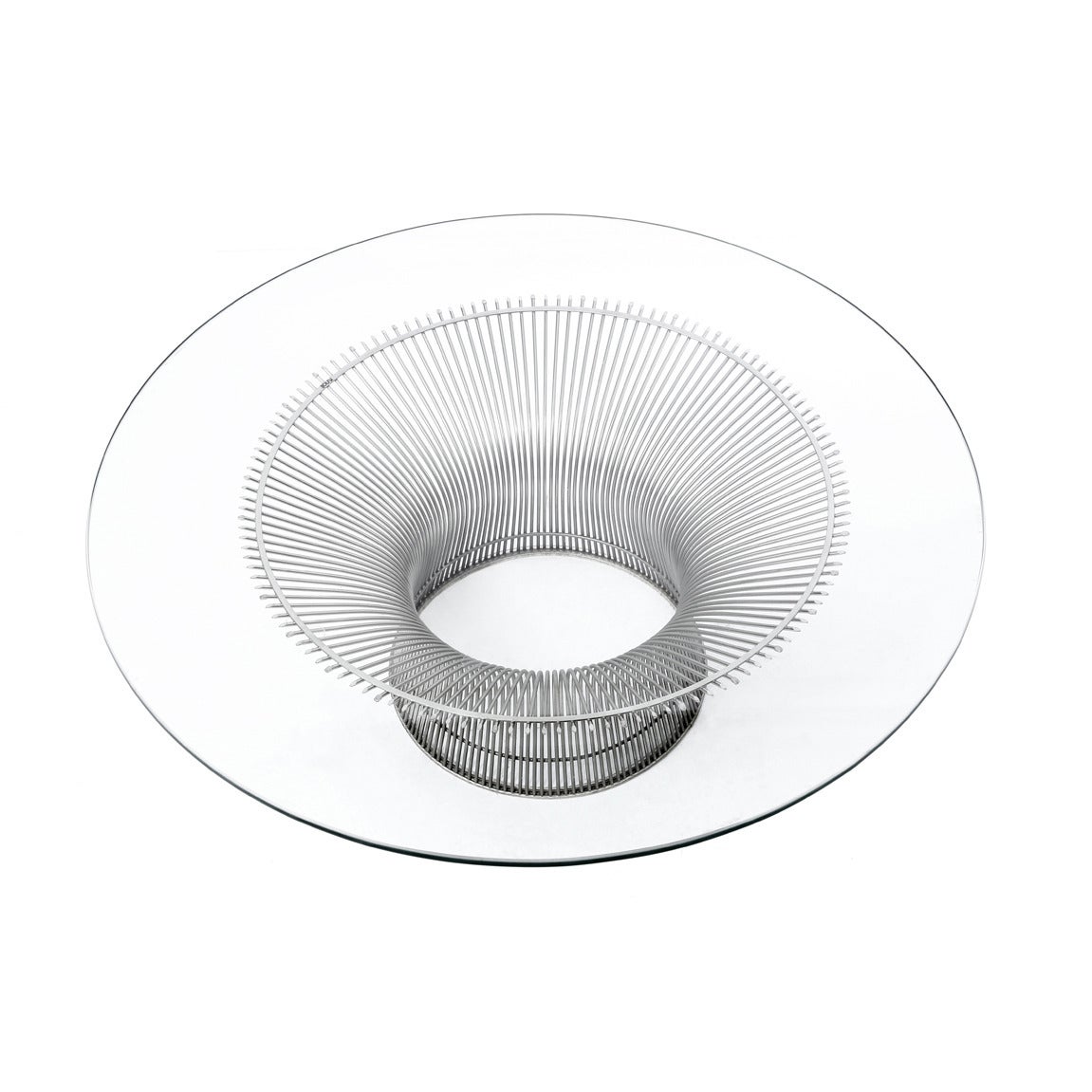 The Platner Coffee Table is part of the Platner Collection, designed for Knoll in the 1960s. Warren Platner transformed steel wire into a sculptural furniture collection, creating what is now considered a design icon of the modern era. Its unique
