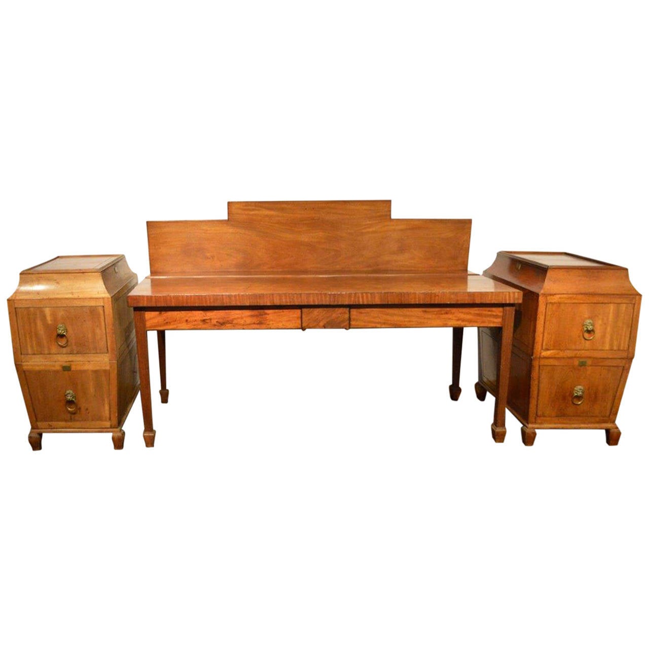 Large-Scale Regency Period Mahogany Serving Table with Pair of Pedestals For Sale