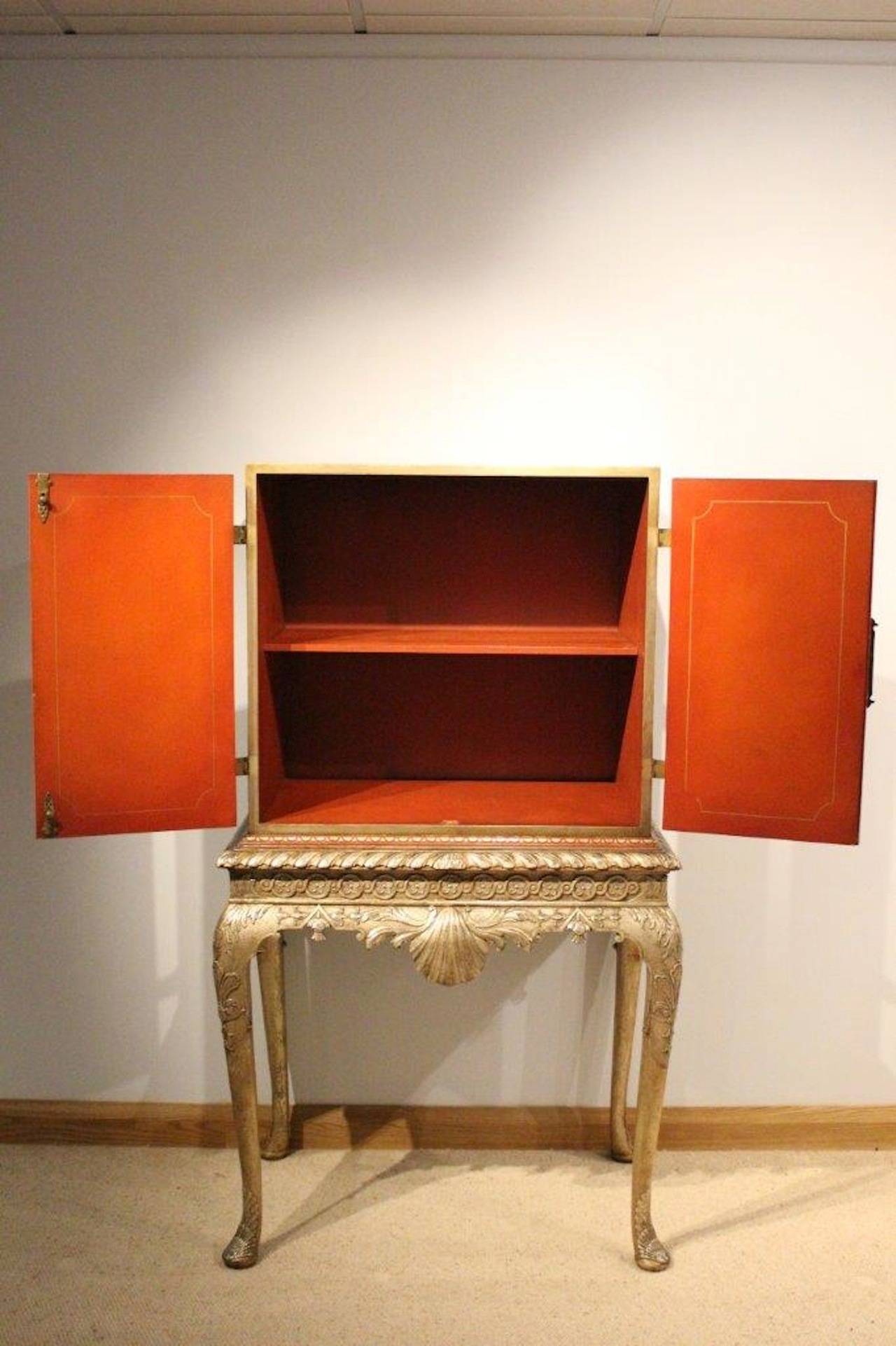 A Beautiful Red Lacquer George I Style Cocktail Cabinet/Cabinet On Stand 1