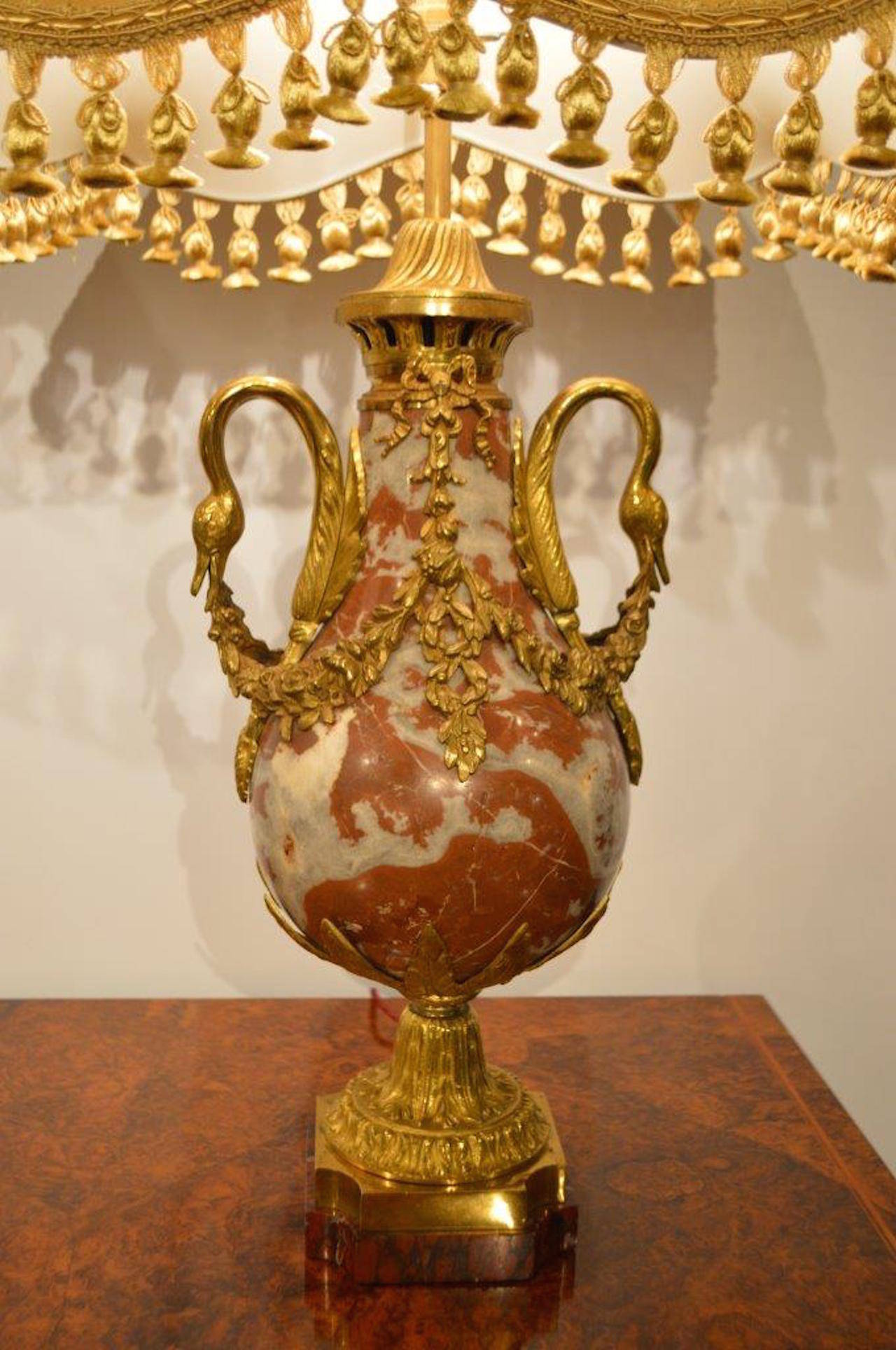 Good Pair of Late 19th Century French Marble and Ormolu Lamps (Converted) In Excellent Condition In Darwen, GB