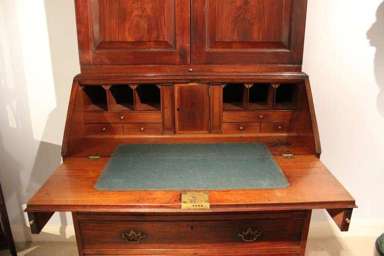 18th Century and Earlier A Mahogany George III Period 