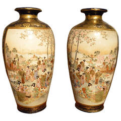 Good Pair of Japanese Meiji Period Satsuma Vases