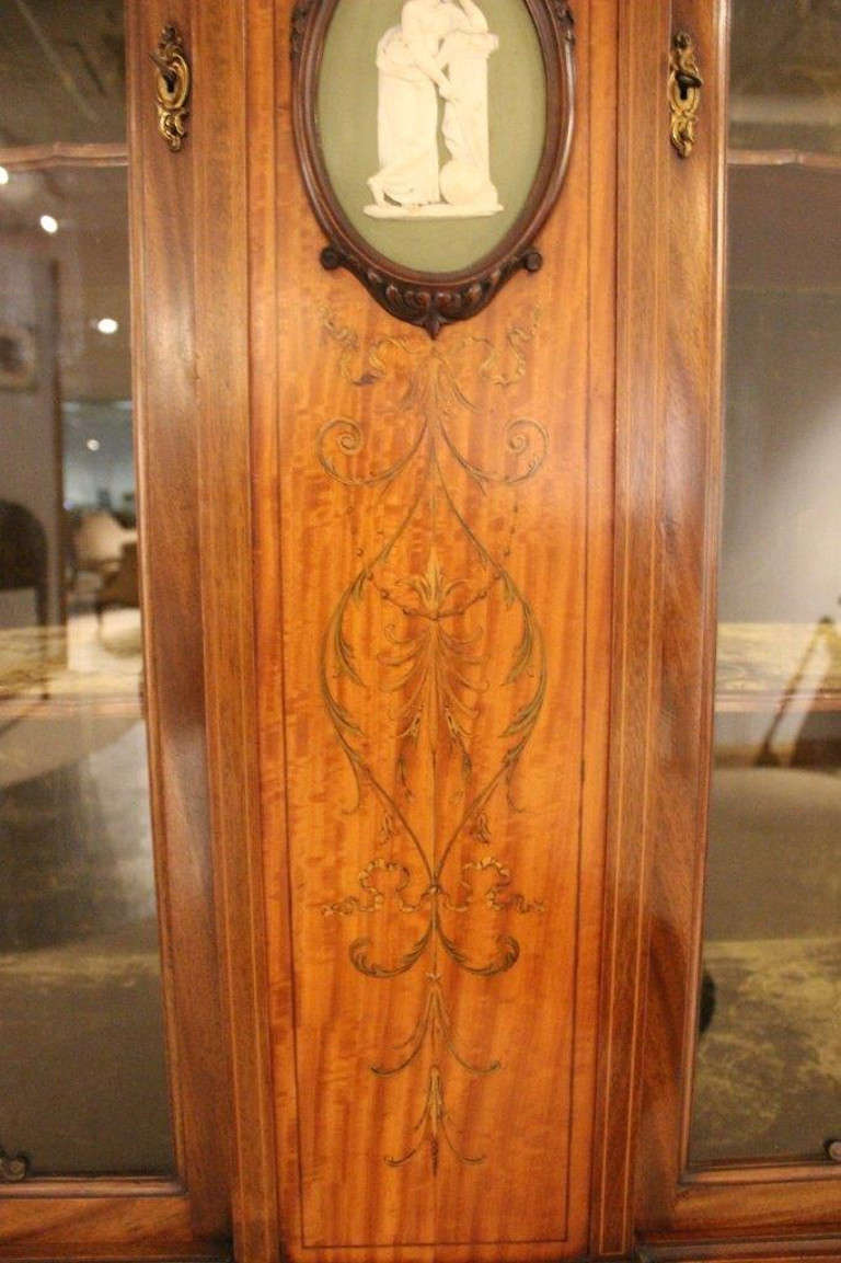 Mahogany and Satinwood Edwardian Period Antique China Cabinet 3