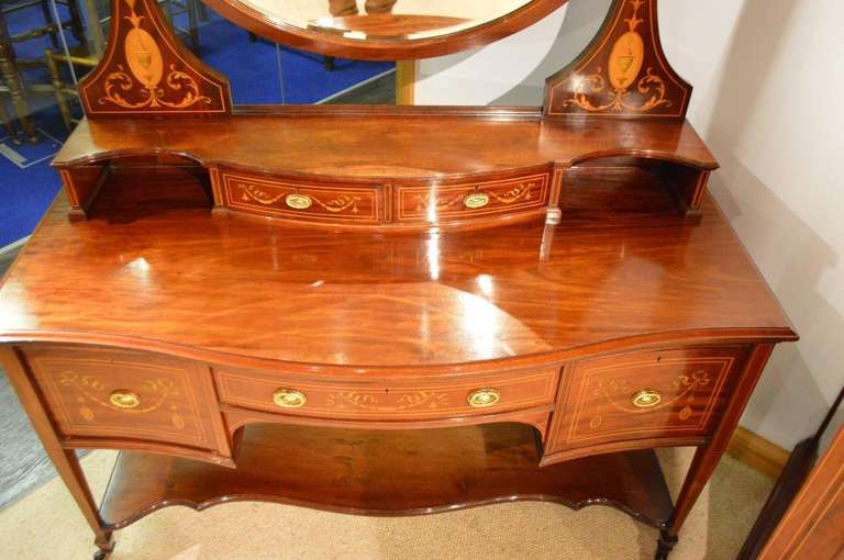 A Magnificent & Rare Mahogany Inlaid Late Victorian Period Bedroom Suite In Excellent Condition In Darwen, GB