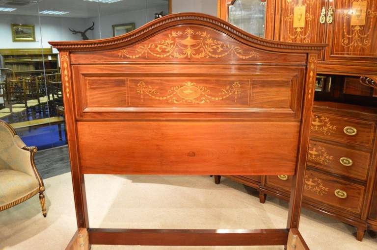 A Magnificent & Rare Mahogany Inlaid Late Victorian Period Bedroom Suite 1