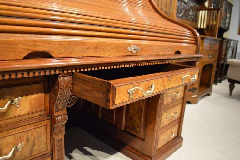 A Good & Rare Walnut Late Victorian Roll Top Desk By Shannon Ltd In Excellent Condition In Darwen, GB