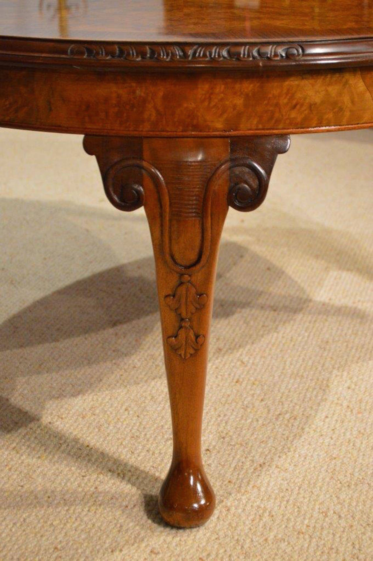 Burr Walnut 1920s Period Antique Circular Coffee Table 2