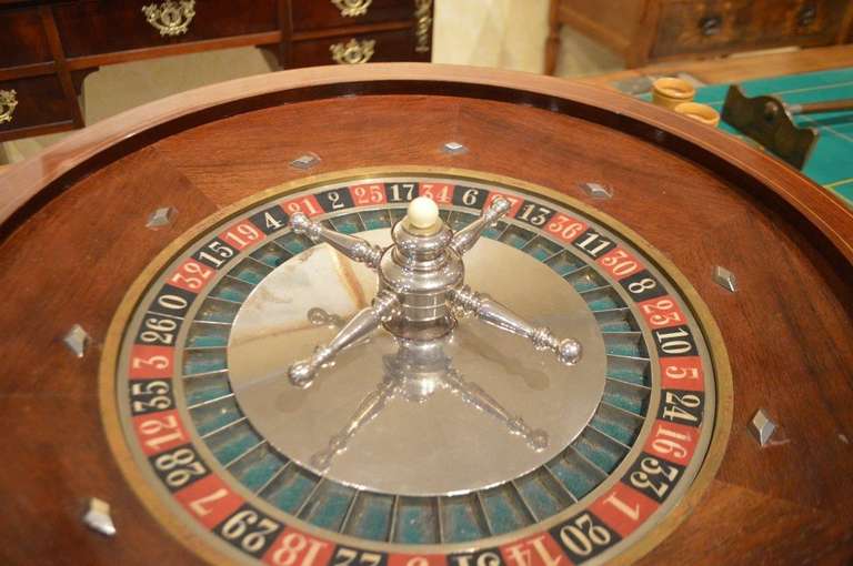 20th Century Rare Oak Edwardian Period Roulette Table by J.C. Vicary of London