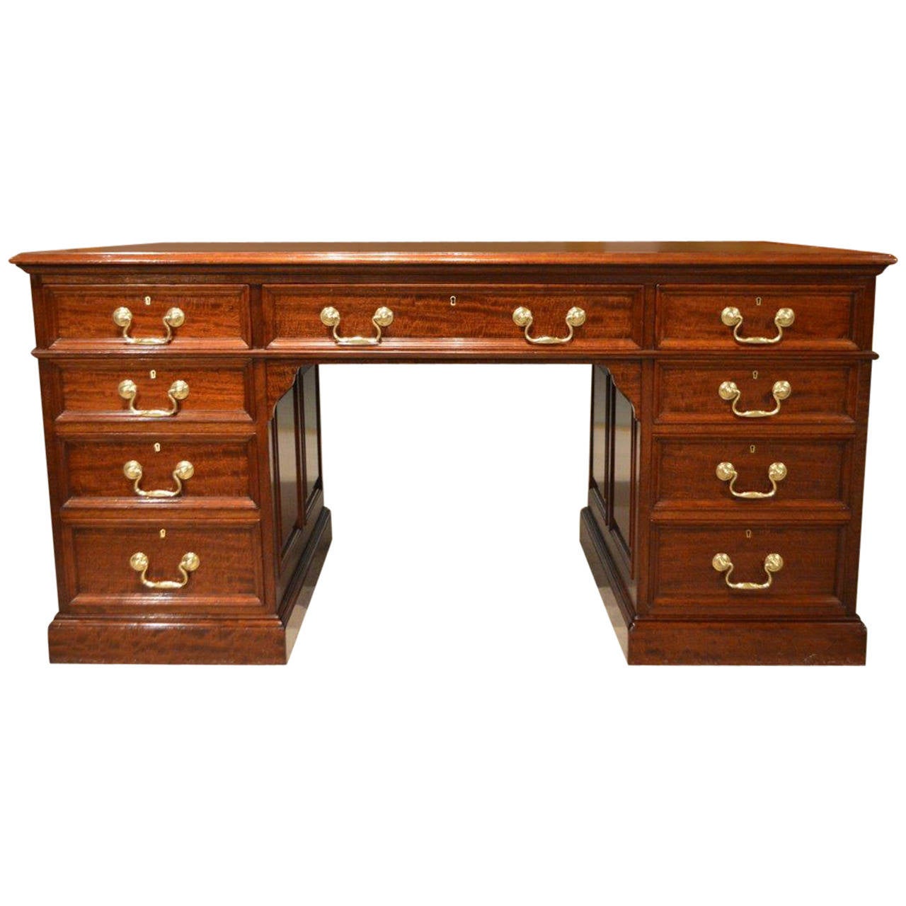 Mahogany Antique Desk by Gillows of Lancaster at 1stDibs