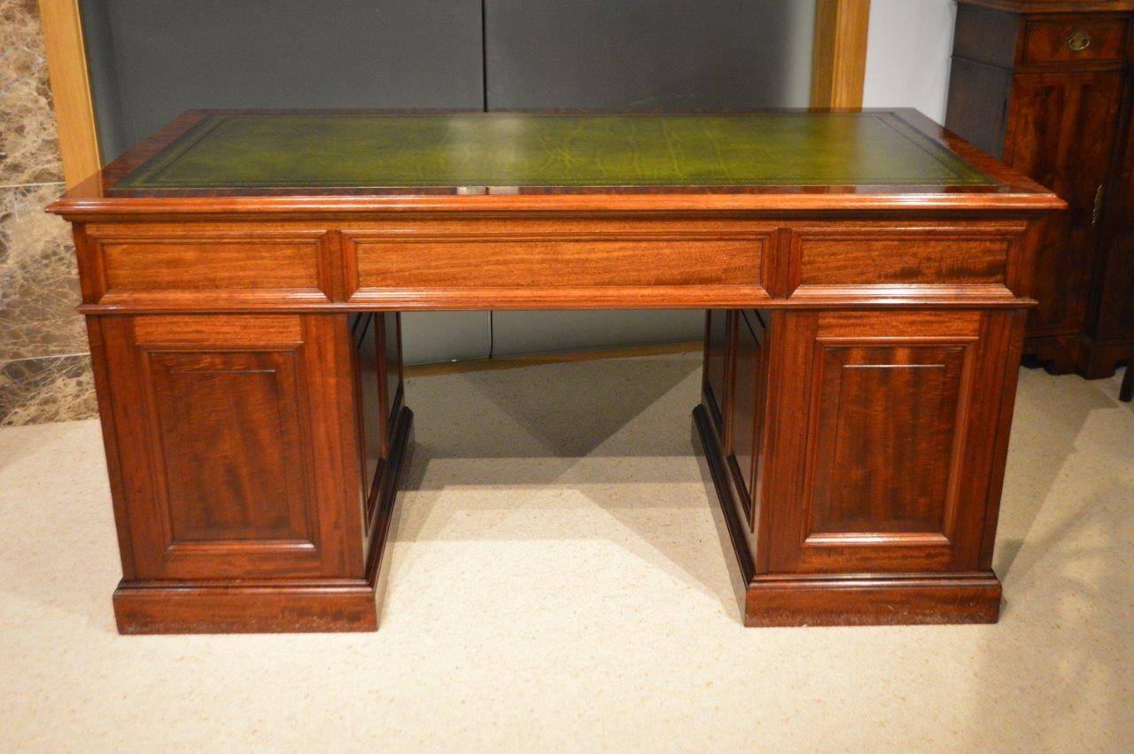 desk antique