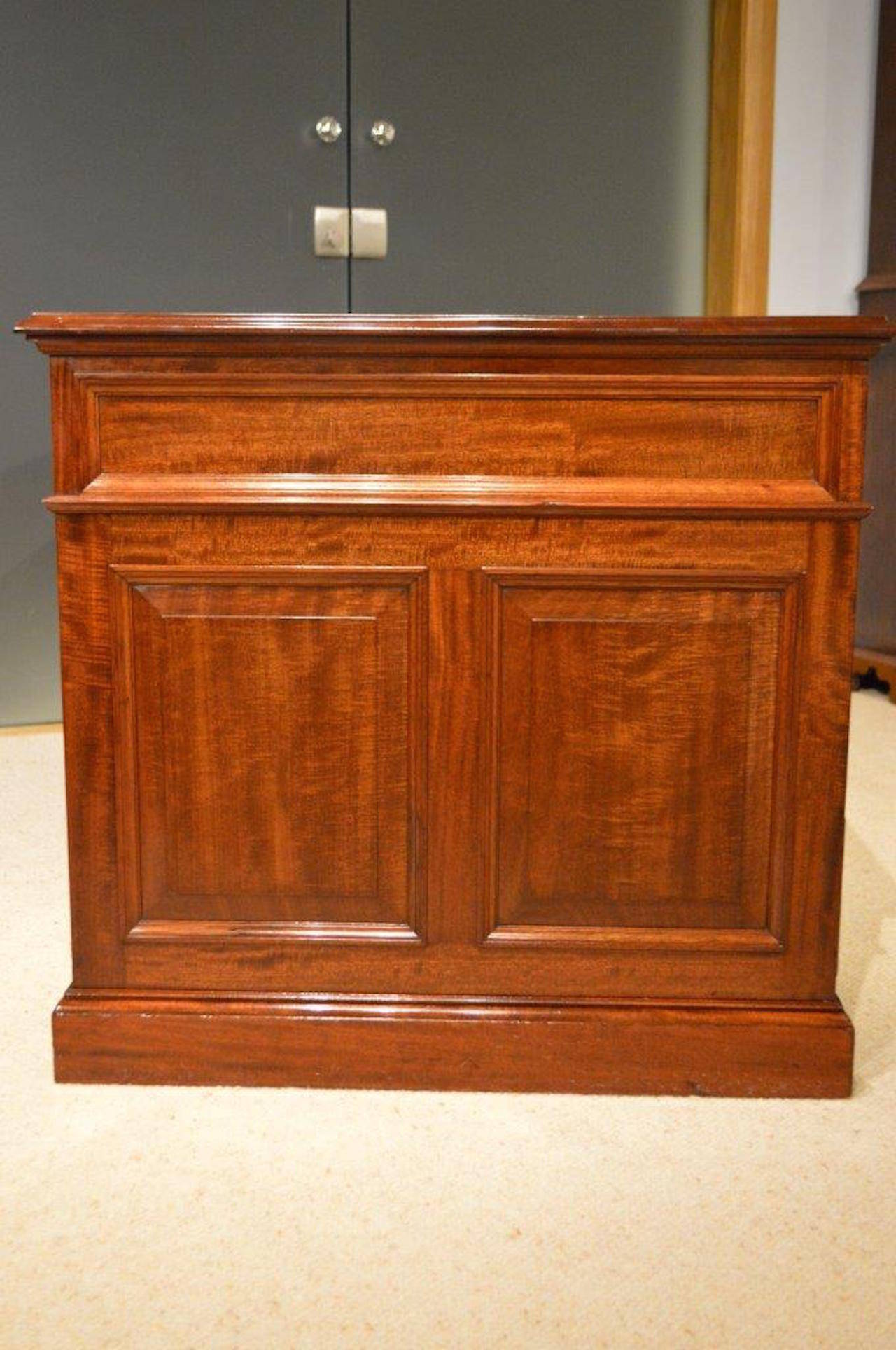 Mahogany Antique Desk by Gillows of Lancaster 1
