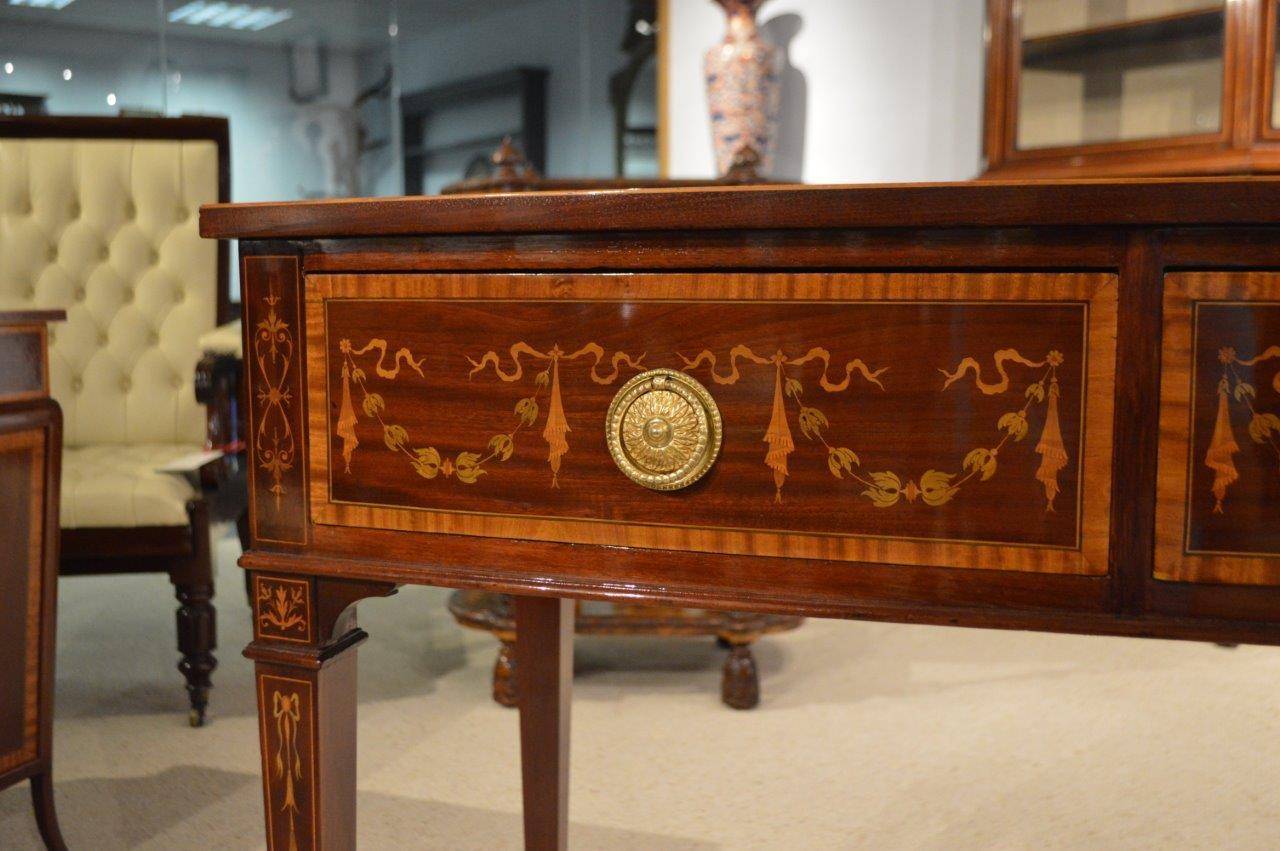 Stunning Quality Mahogany Inlaid Edwardian Period Two-Drawer Side Table In Excellent Condition In Darwen, GB