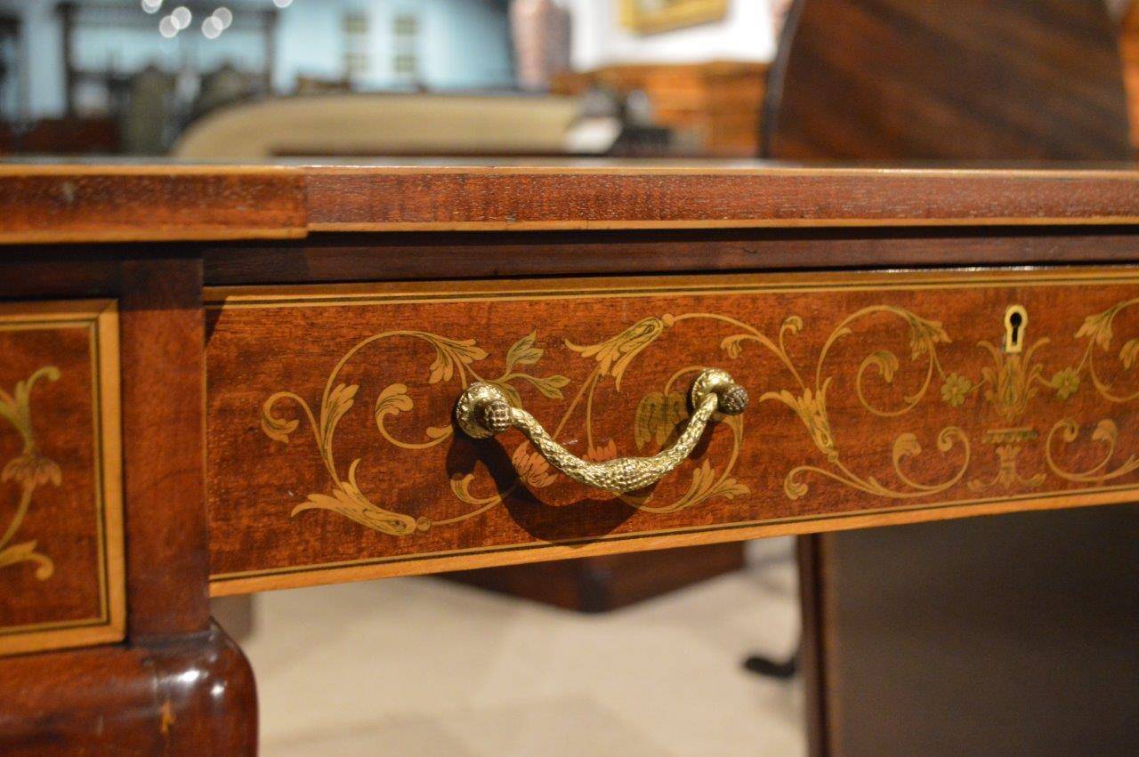 Late Victorian Mahogany Marquetry Inlaid Antique Writing Desk In Excellent Condition For Sale In Darwen, GB