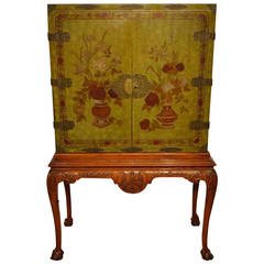 George II Style Chinoiserie Lacquered Antique Cocktail Cabinet