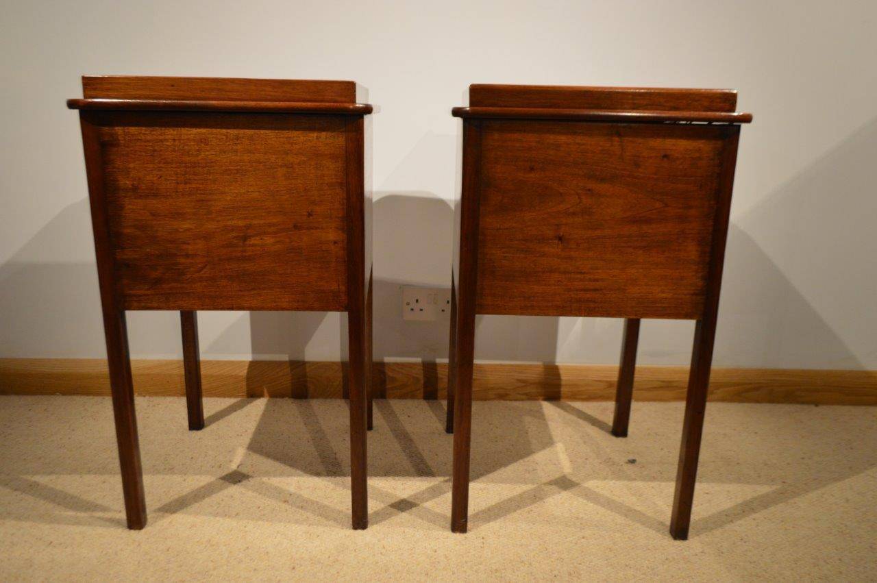 Pair of Mahogany George III Style Antique Bedside Cabinets 6