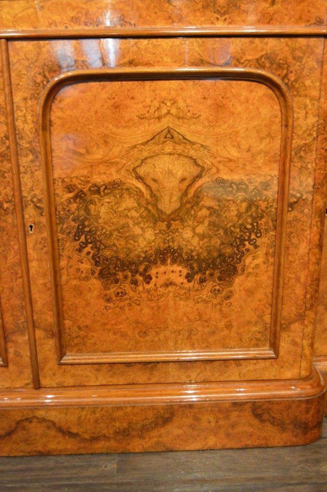 Stunning Quality Burr Walnut Victorian Period Breakfront Bookcase