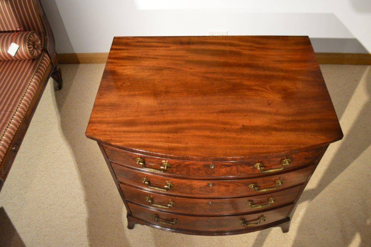A Mahogany Regency Period Bow Front Antique Chest Of Drawers 4