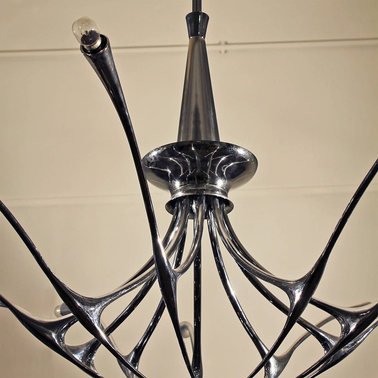 Mid-20th Century Chandelier by Oscar Torlasco