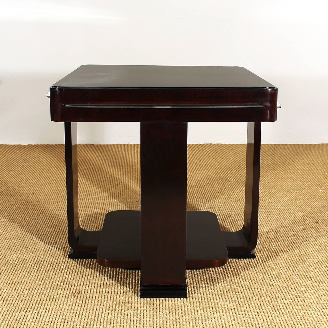 1930-35 Art Deco sidetable, mahogany, glass - Belgium In Good Condition For Sale In Girona, ES