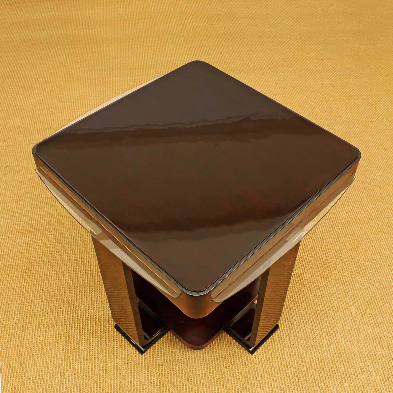 Mid-20th Century 1930-35 Art Deco sidetable, mahogany, glass - Belgium For Sale