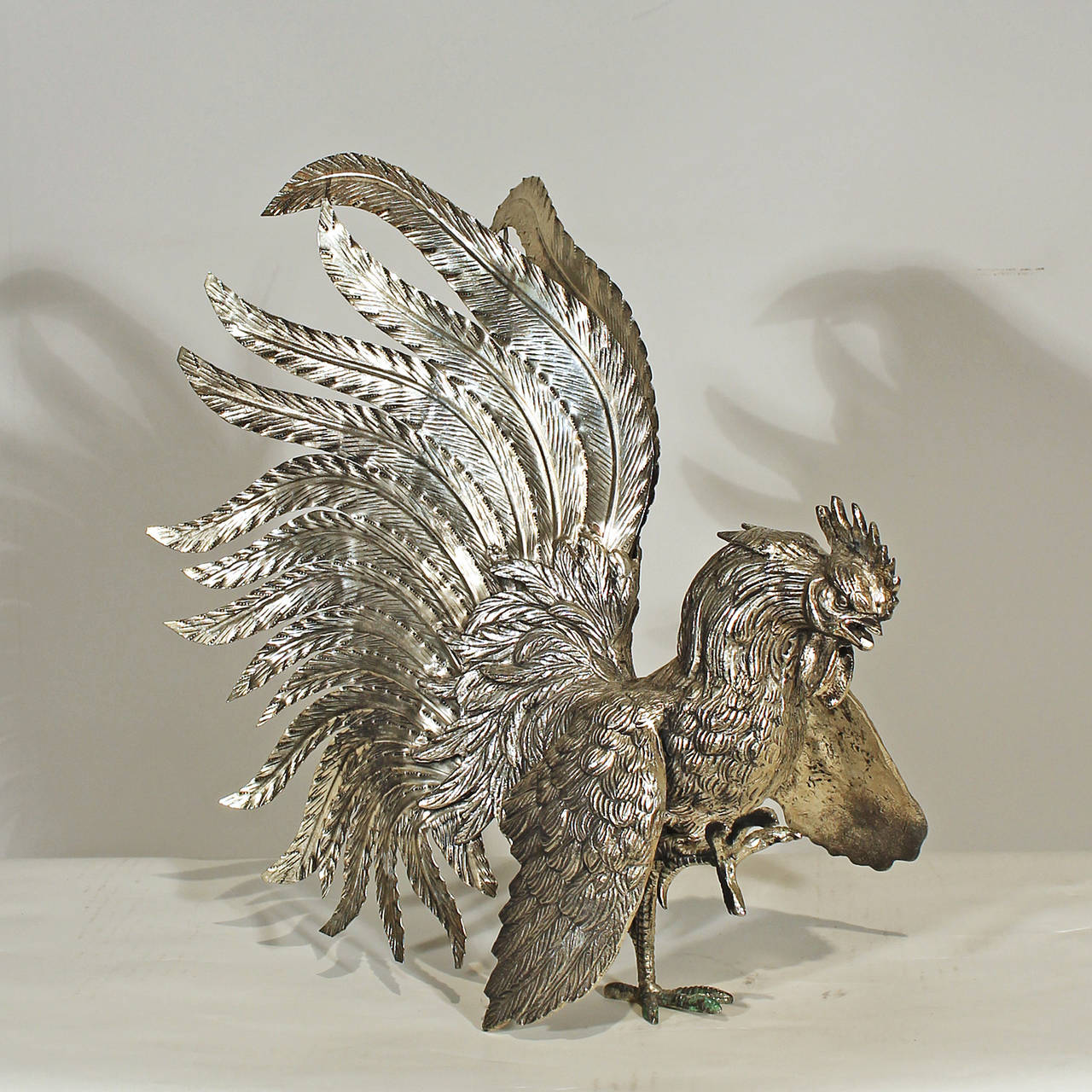 Pair of Italian Fighting Cocks, circa 1950s In Excellent Condition In Girona, Girona
