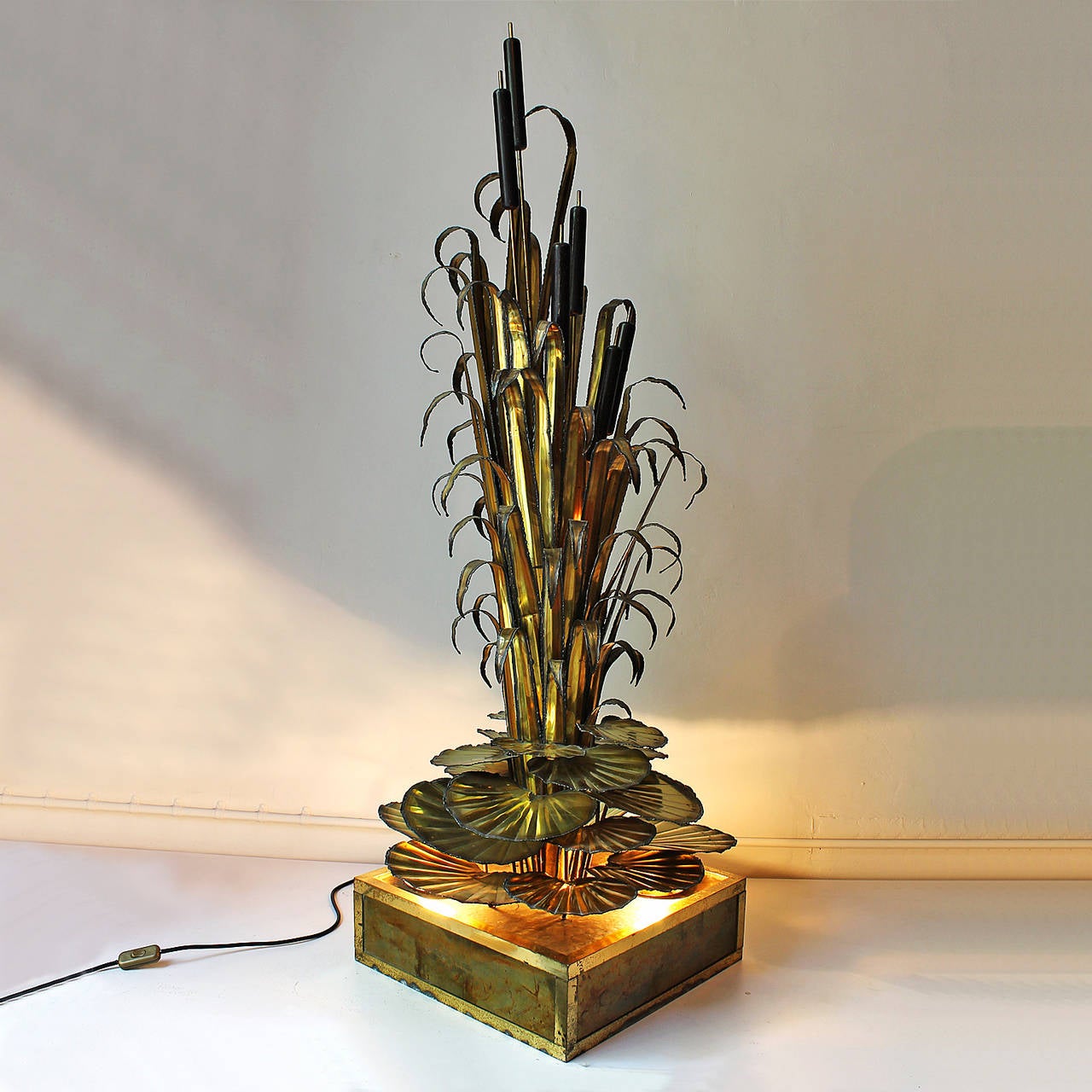 Mid-Century Modern Standing Lamp Attributed to Maison Jansen
