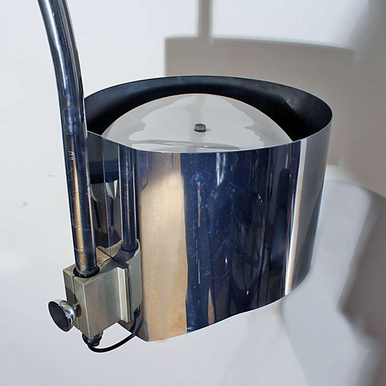Chrome Plated Metal Standing Lamp In Good Condition In Girona, ES