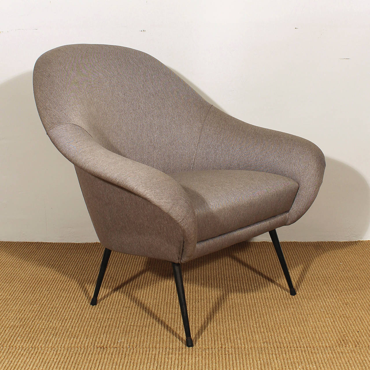 Mid-Century Modern Pair of Small Rounded Armchairs from the 1950s