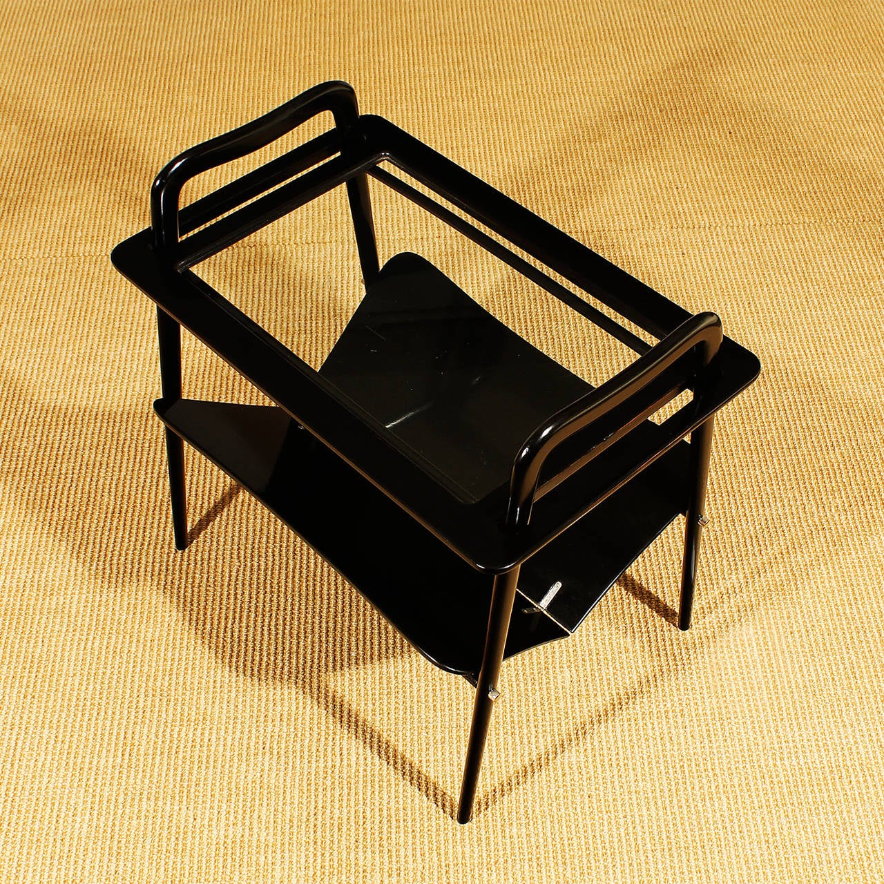 French Small sidetable by Ico Parisi