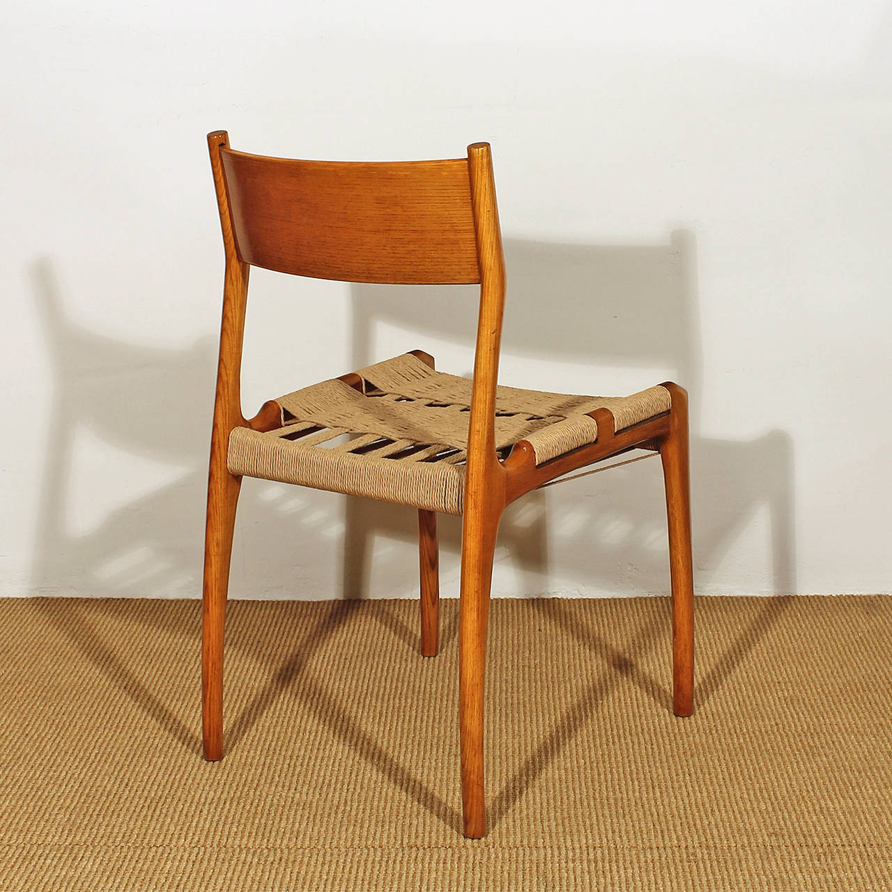 Ten Italian Chairs from the 1950s In Excellent Condition In Girona, ES