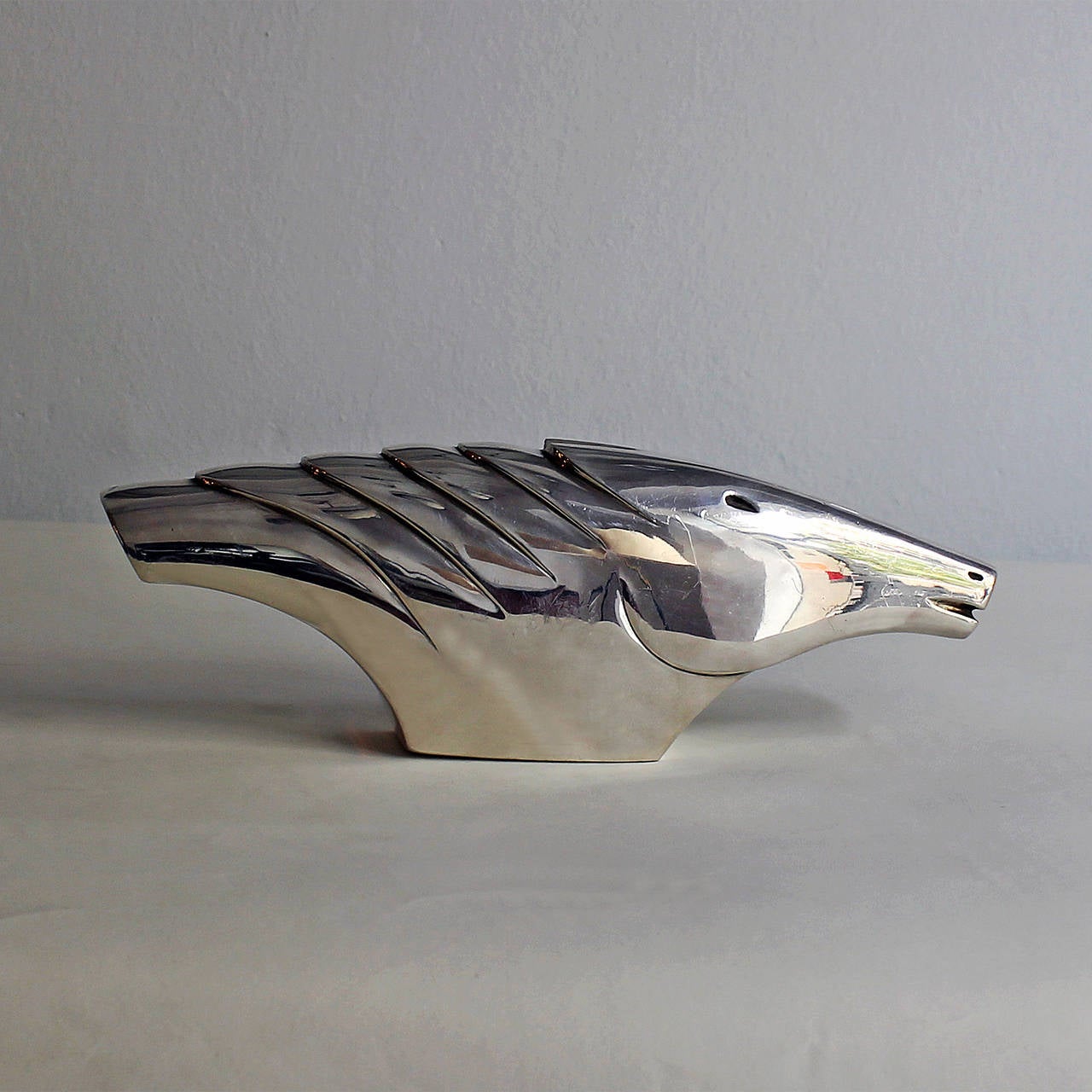 Escultura de caballo en composición recubierta de una lámina de plata 925.
Firma: Octavio Sardá
España - Barcelona c. 1970