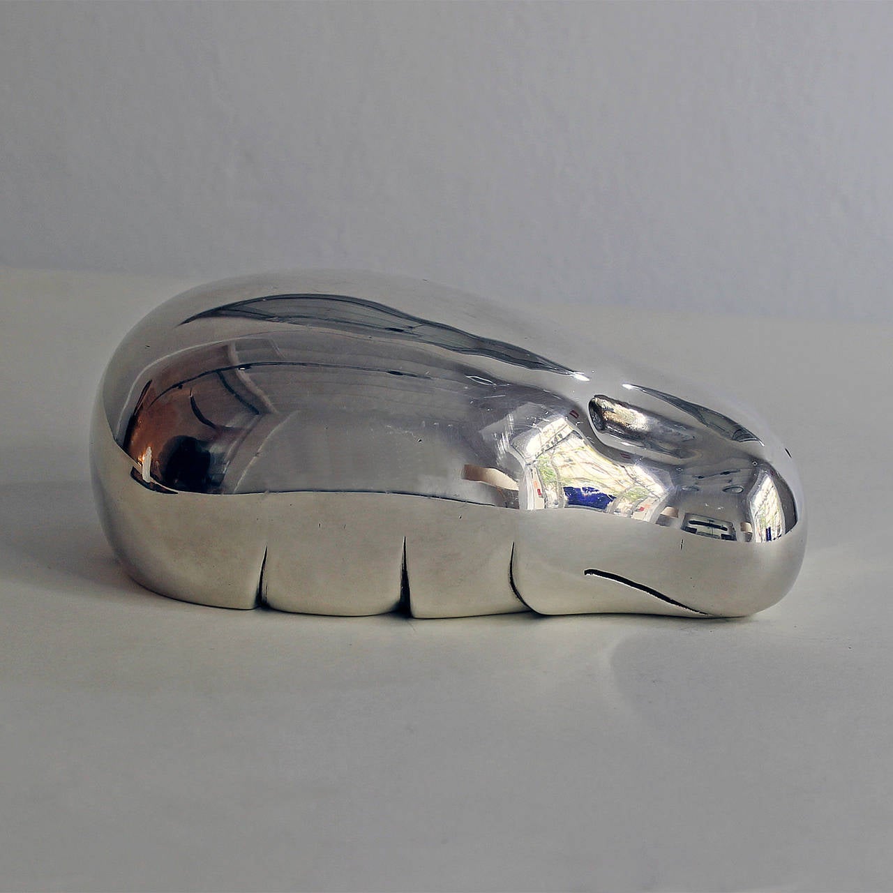 Hippopotamus sculpture by Octavio Sardá