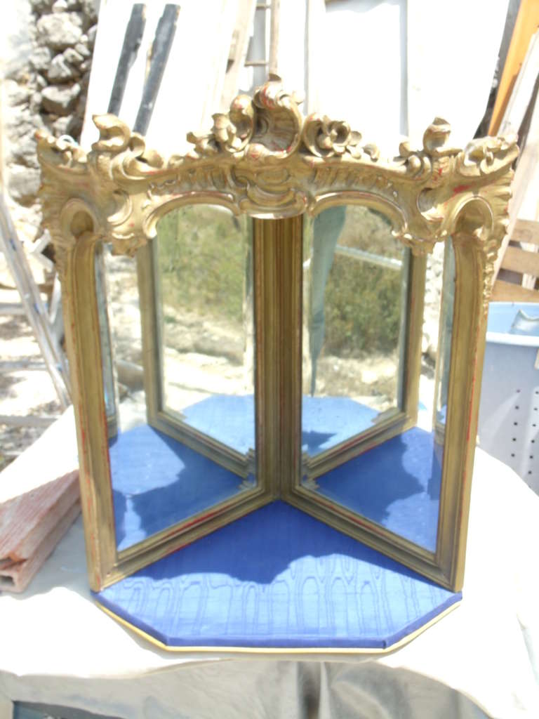 Hanging Gilded Wood Corner Cupboard