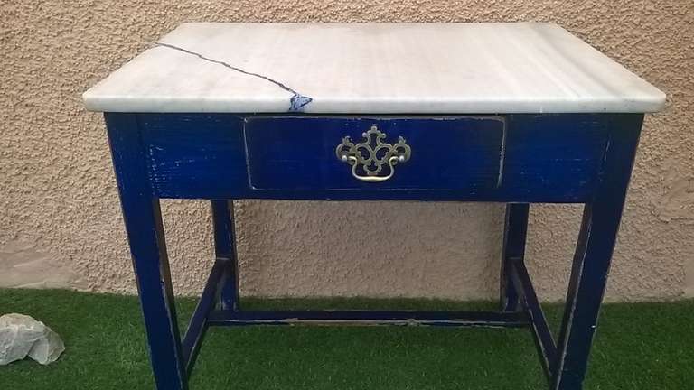 19th Century English Marble Topped Side Table In Good Condition For Sale In Alicante, ES