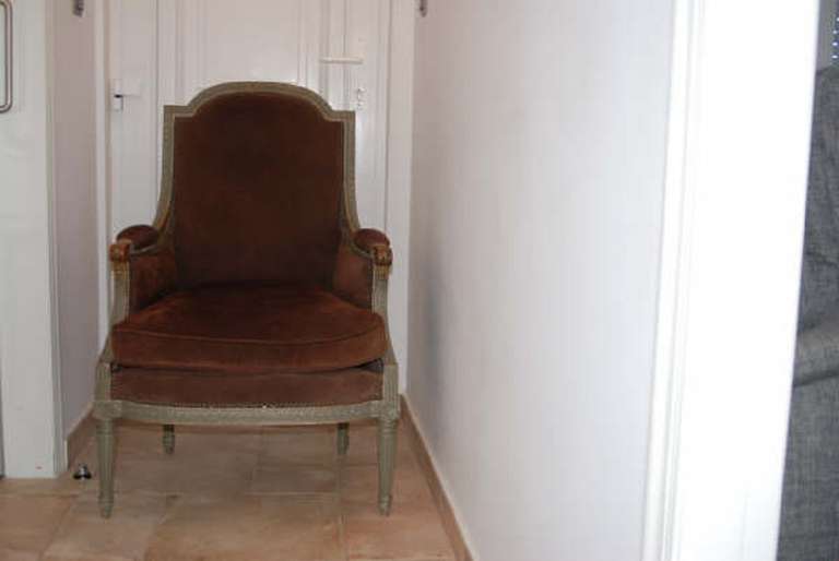 Pair of Period Louis XVI Armchairs In Good Condition For Sale In Alicante, ES