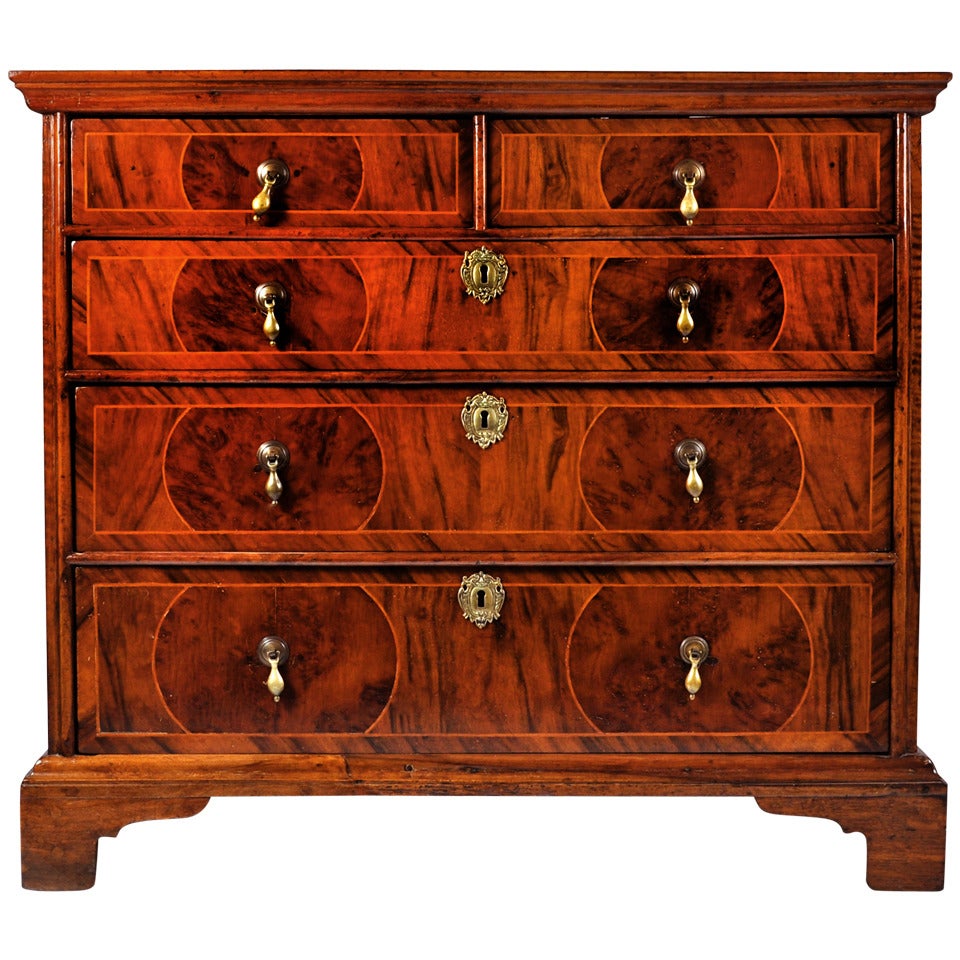 Queen Anne Chest of Drawers, Walnut and Yew English from 18th Century For Sale