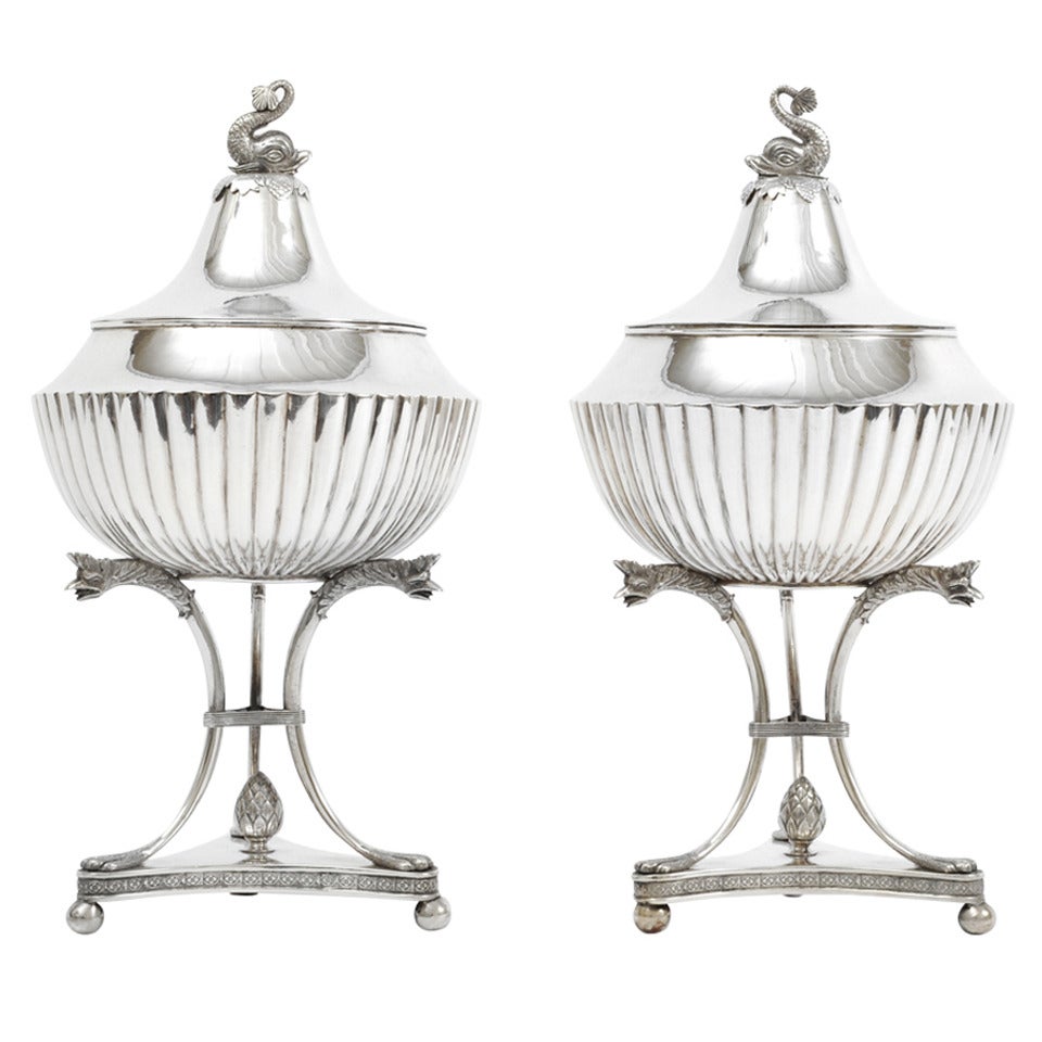 19th Century Pair of Swedish Silver Bowls For Sale