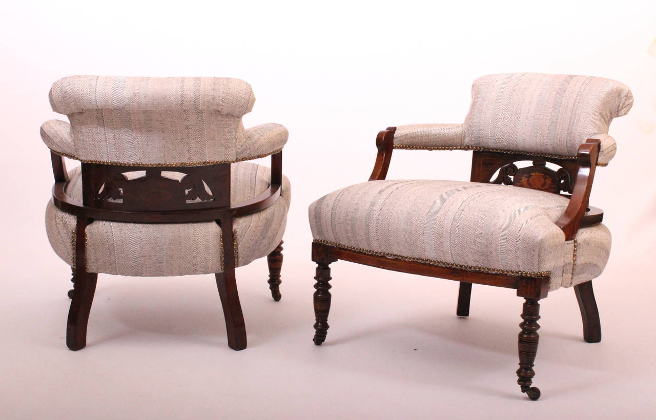 Victorian 19th Century Pair of Rosewood Tub Chairs For Sale