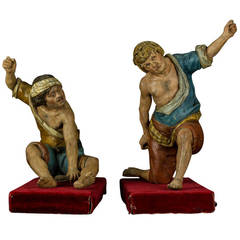 Early 18th Century Pair of Napolitan Sculptures Made of Polychromed Wood