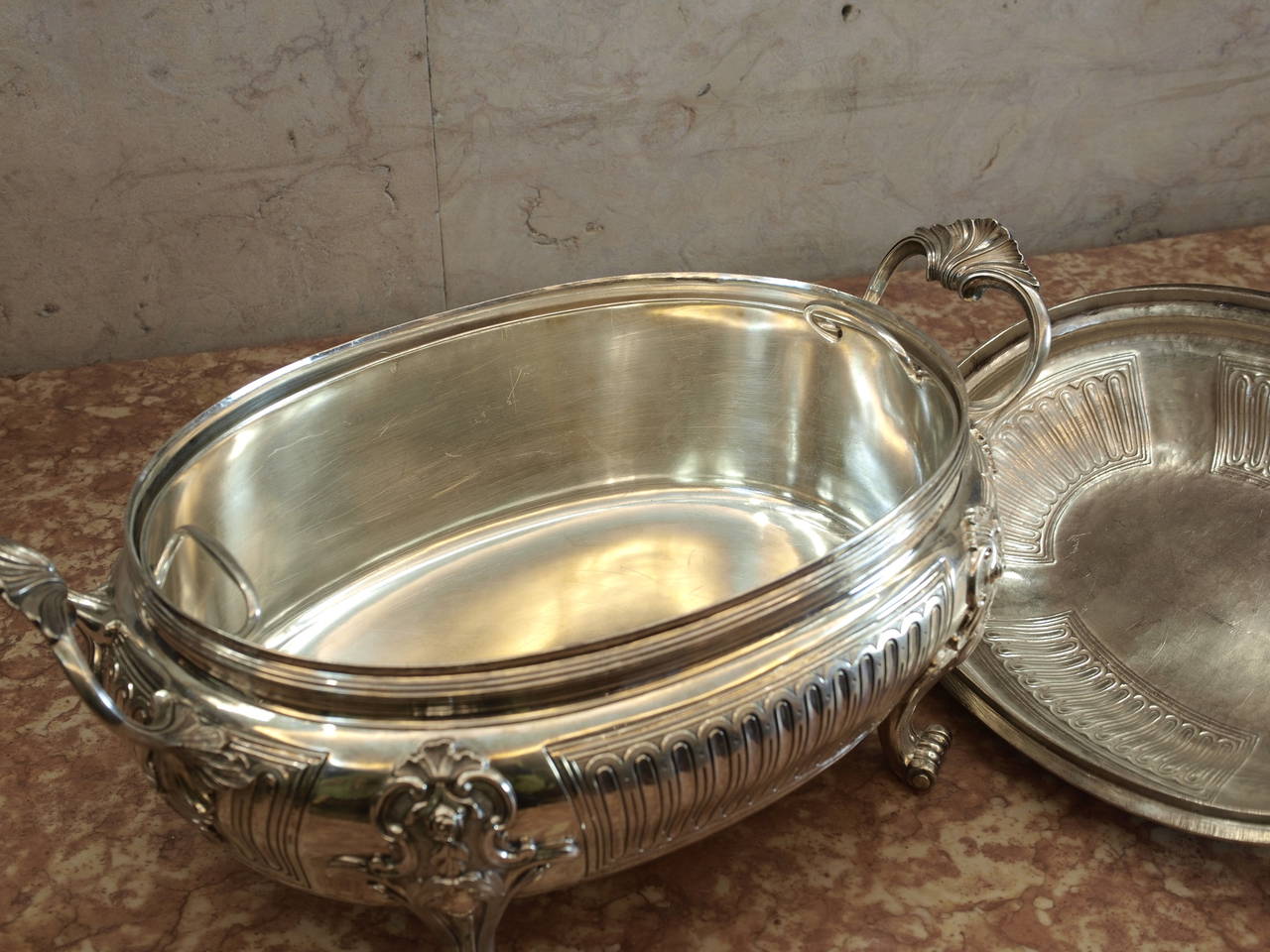 18th Century and Earlier 18th Century Portuguese D. José Silver Tureen  For Sale