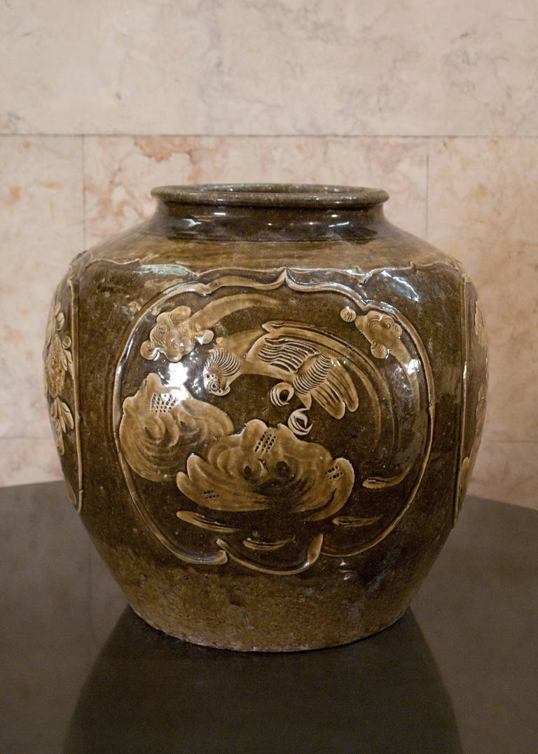 19th Century Chinese Stoneware Pot In Good Condition For Sale In Lisbon, PT