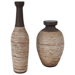 Pair of Ravelli Ceramic Vases 11
