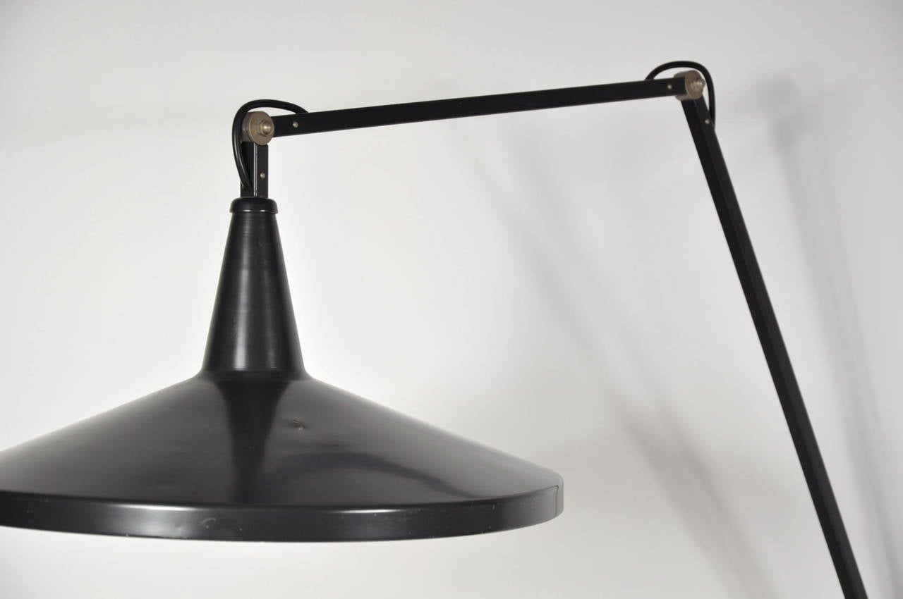 Black Metal Wall Lamp