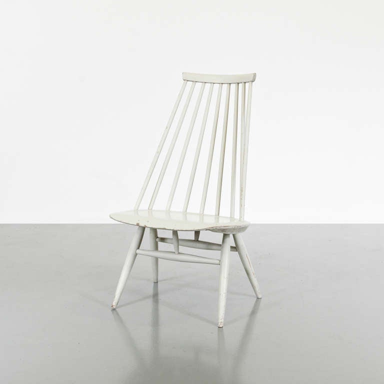 Mademoiselle chair designed by Ilmari Tapiovaara around 1950.
Manufactured by Eosby Verken (Finland) around 1950.
Legs, seat and backrest made out of laquered wood. 

Few losses to paint in areas on seat and backrest. Fine conditon