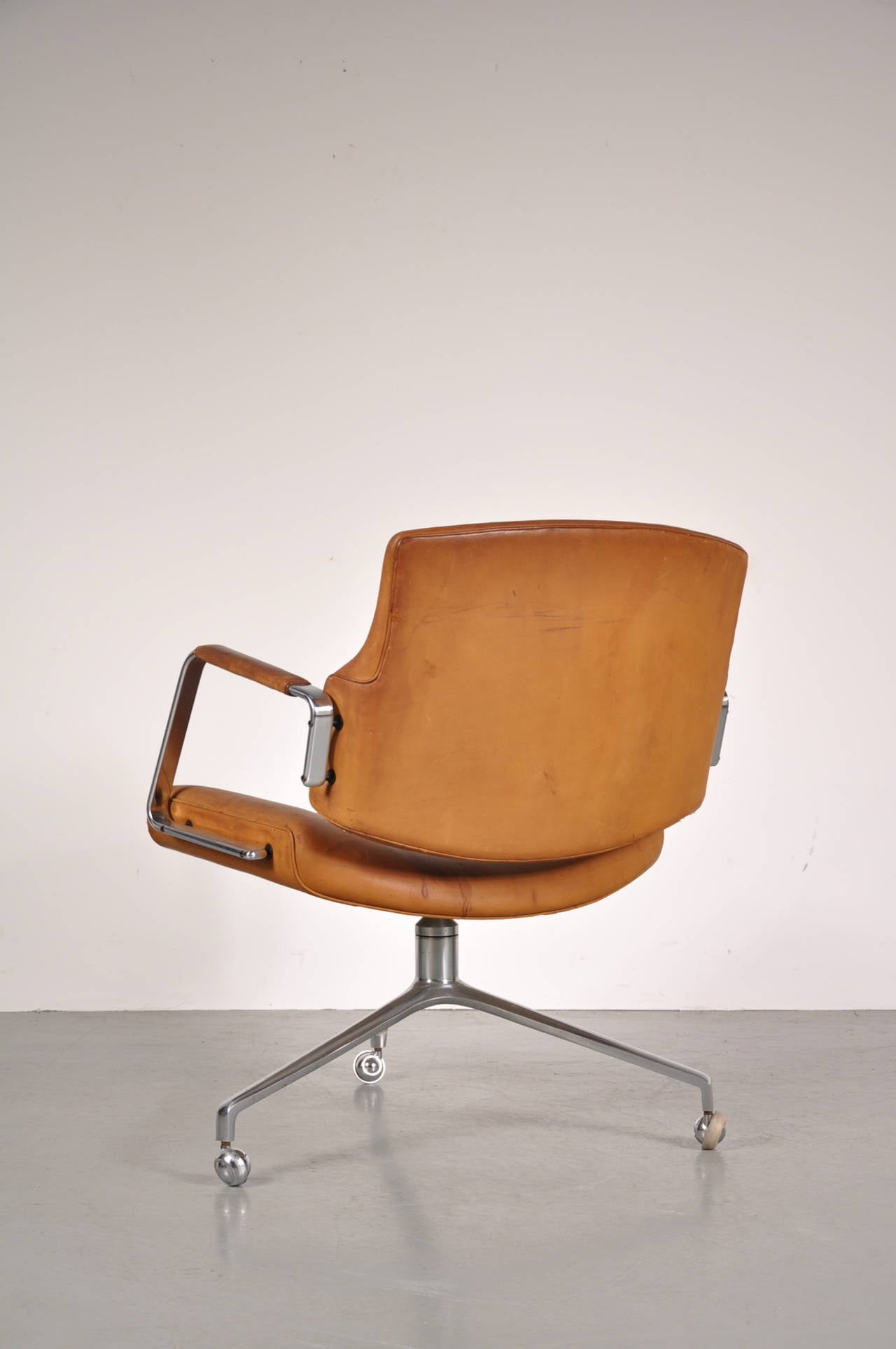 Leather Conforence Chair by Preben Fabricius and Jorgen Kastholm, circa 1960 In Good Condition In Amsterdam, NL