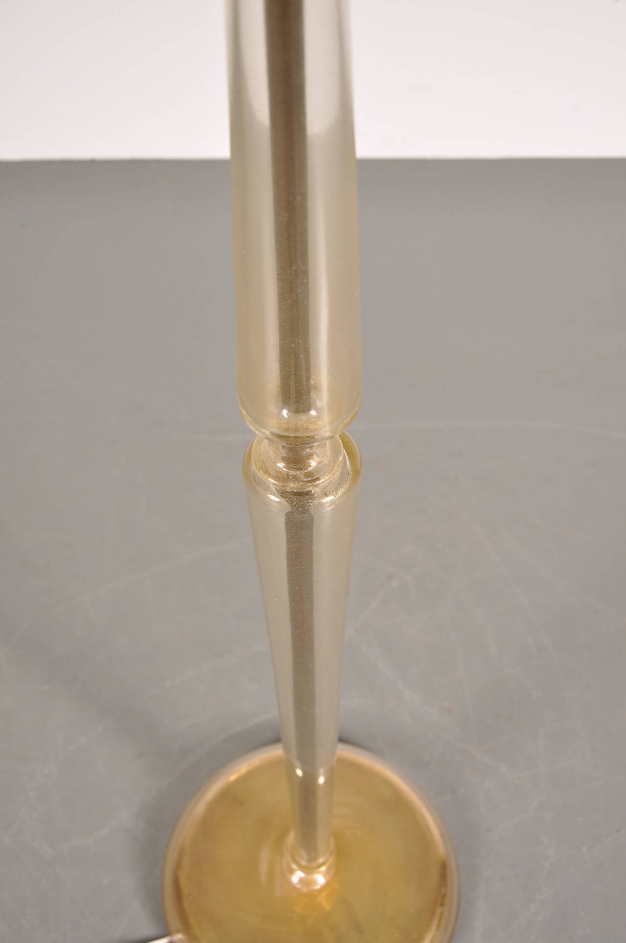 Mid-Century Modern Murano Glass Floor Lamp in the Manner of Barovier e Toso, circa 1940 For Sale