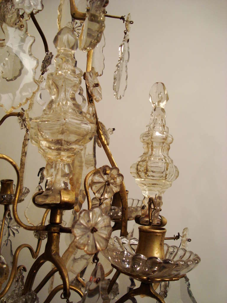 Louis XVI Period Bronze and Crystal Chandelier For Sale 2