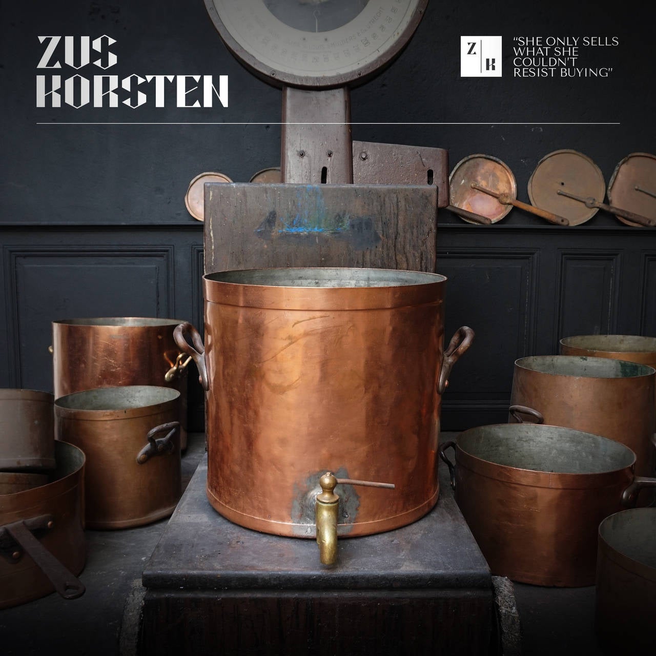 Huge 74 Pieces Set of Huge Antique Culinary Copper Pans, Etc. In Distressed Condition In Haarlem, NL