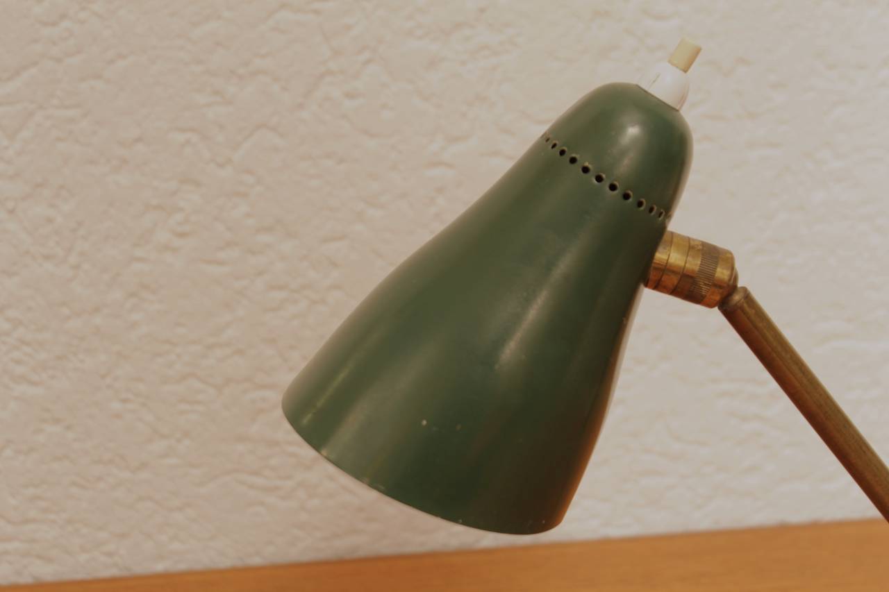 Giuseppe Ostuni 1950's tripod cocotte table lamp 1